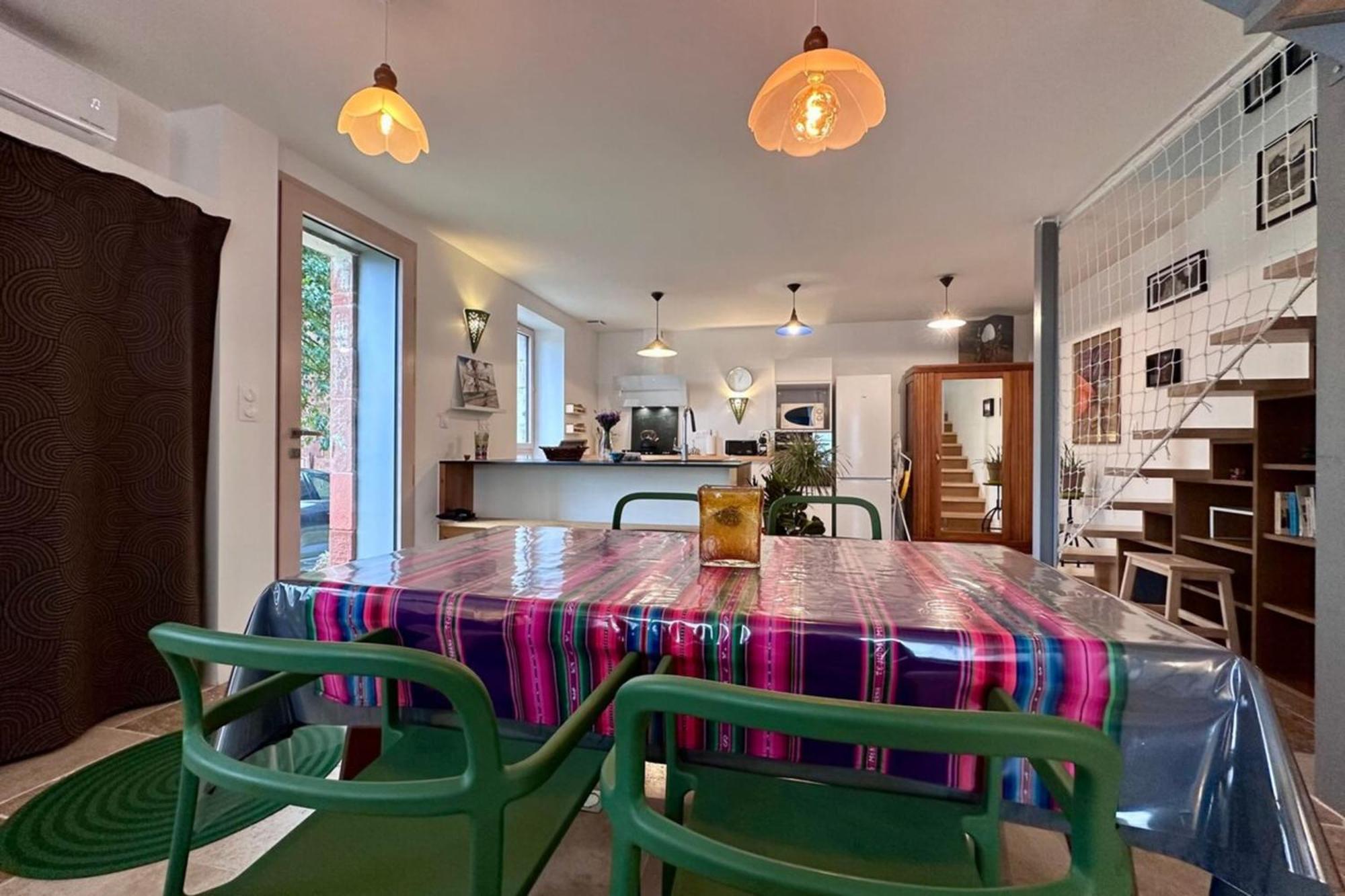 Maison De Marie - T2 Climterrasse - Meyssac Bourg Exteriör bild